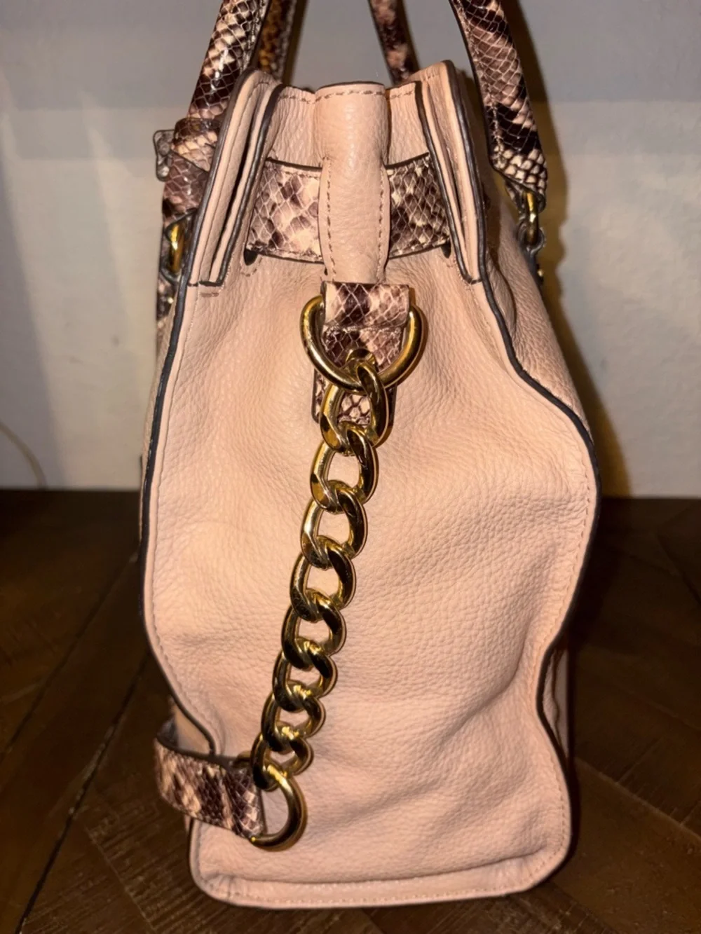 ❤️Michael Kors Hamilton Satchel Snake Trim Lock Bag Blush Beige